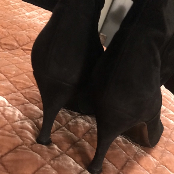 ✨Trade✨CHANEL black knee high suede boots - Picture 6 of 8